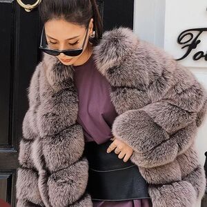Luxurious Real Fox  Fur Coat in Gray